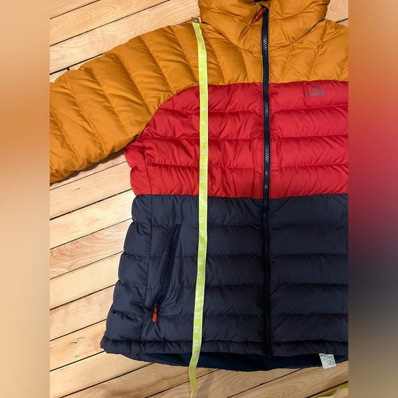 LL Bean Women's Down Hoodie Puffer Jacket Size
Large Colorblock - Picture 7 of 10